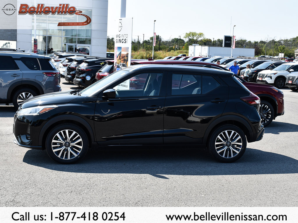 2024 Nissan KICKS in Pickering, Ontario - 5 - w1024h768px