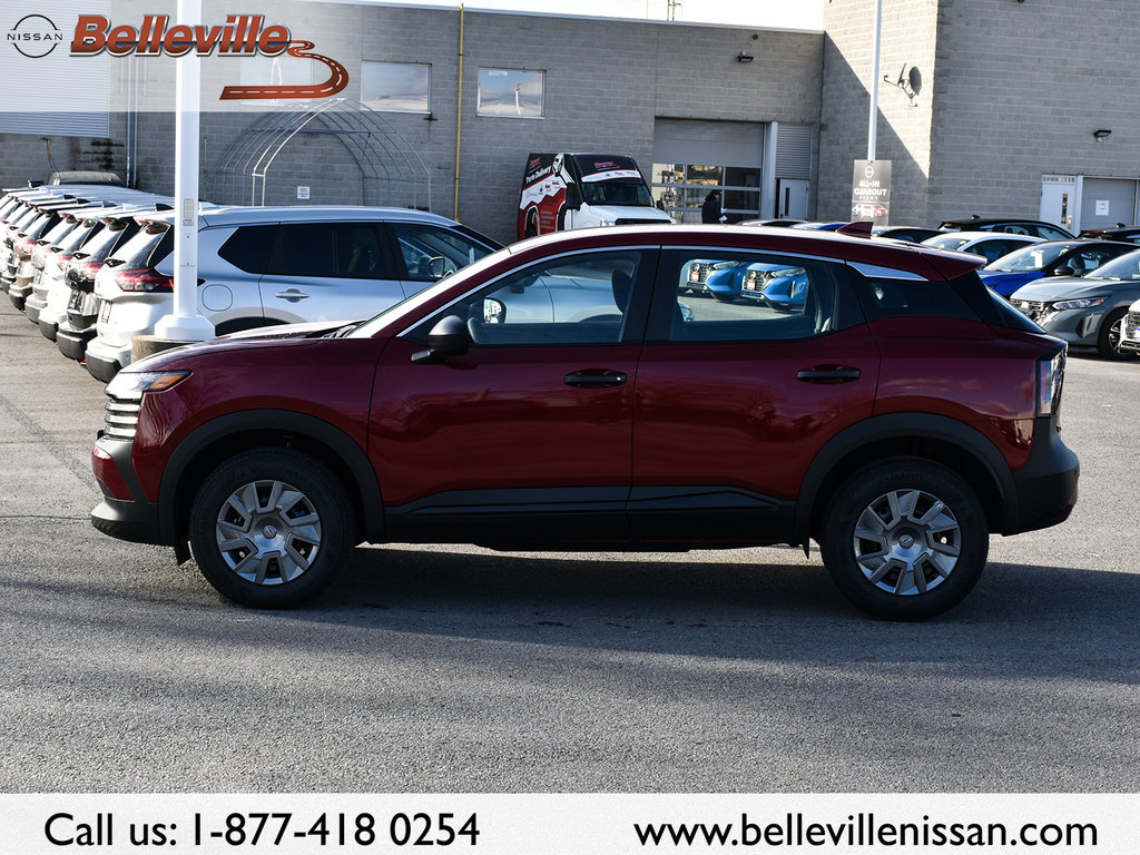 2025 Nissan KICKS in Pickering, Ontario - 5 - w1024h768px