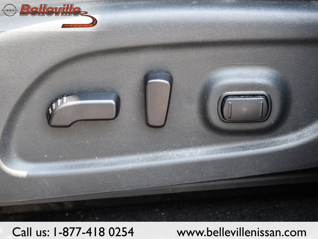 2018 Nissan Pathfinder in Belleville, Ontario - 14 - w1024h768px