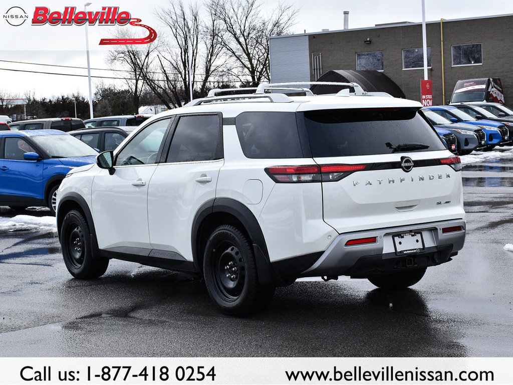 2022 Nissan Pathfinder in Pickering, Ontario - 4 - w1024h768px