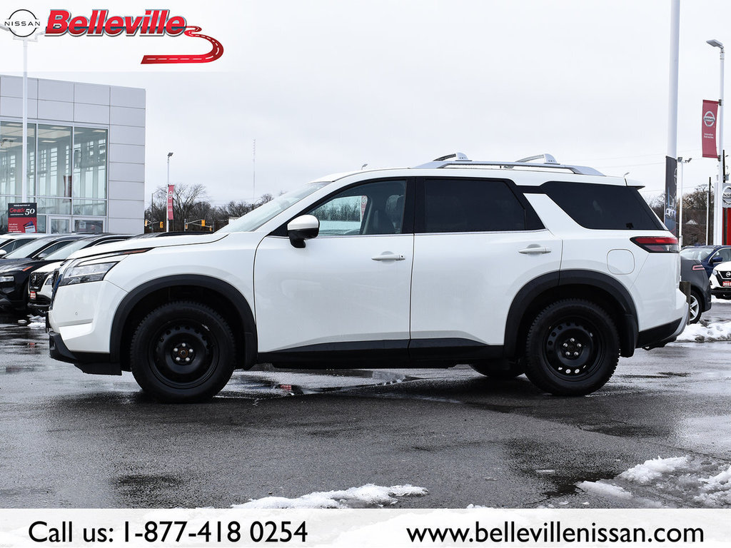 2022 Nissan Pathfinder in Belleville, Ontario - 3 - w1024h768px