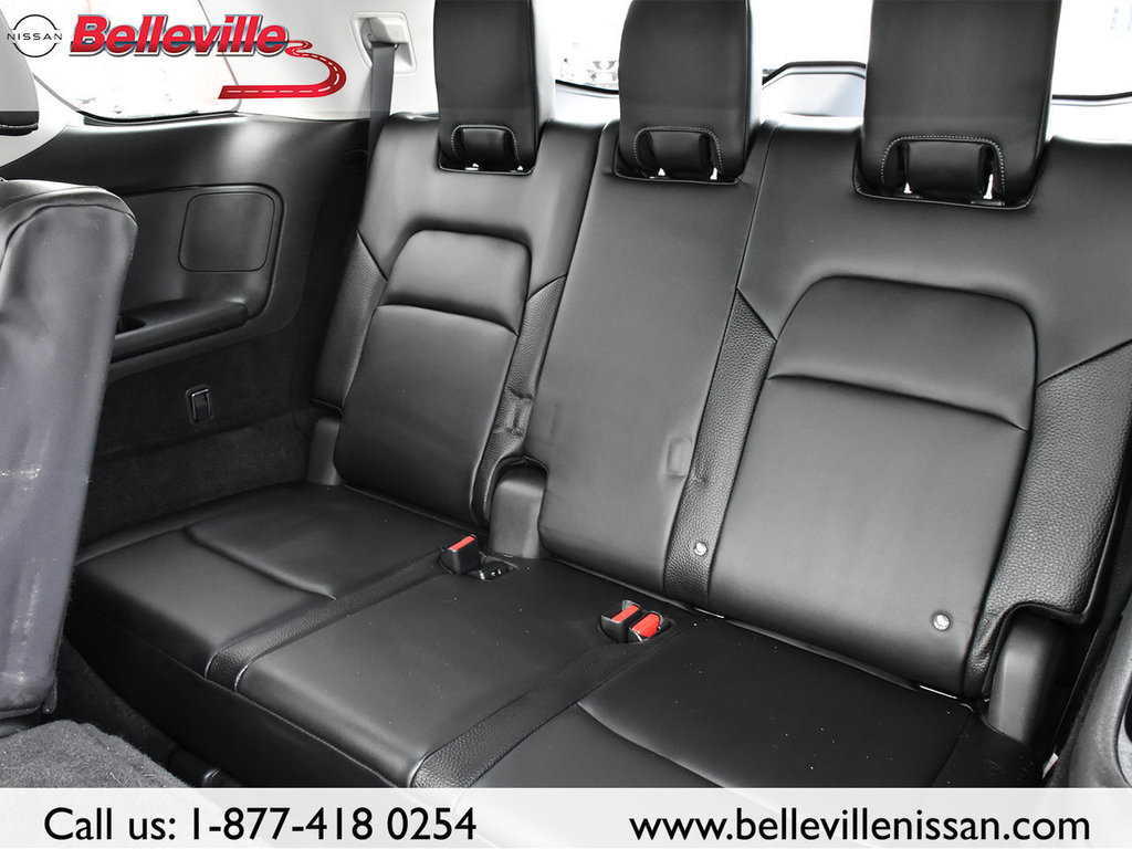 2022 Nissan Pathfinder in Belleville, Ontario - 15 - w1024h768px
