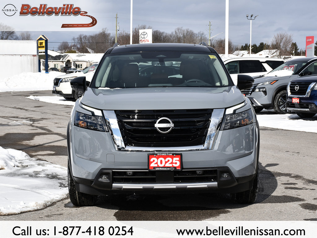 2025 Nissan Pathfinder in Pickering, Ontario - 2 - w1024h768px