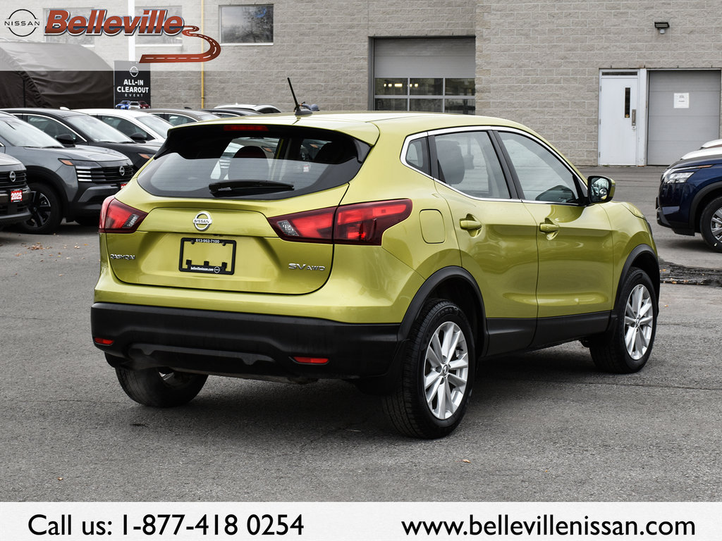 2018 Nissan Qashqai in Pickering, Ontario - 8 - w1024h768px