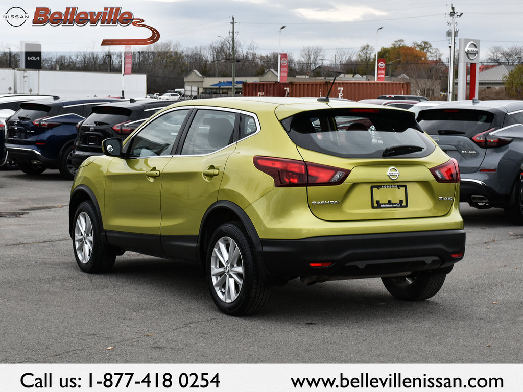 2018 Nissan Qashqai in Pickering, Ontario - 6 - w1024h768px