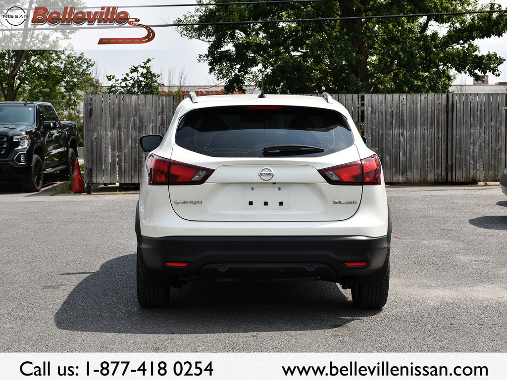 2019 Nissan Qashqai in Pickering, Ontario - 7 - w1024h768px