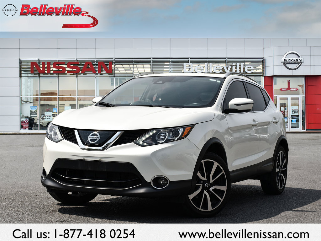 2019 Nissan Qashqai in Pickering, Ontario - 1 - w1024h768px