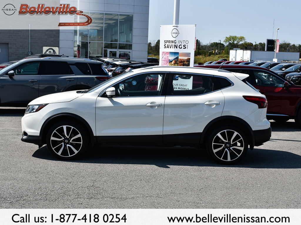 2019 Nissan Qashqai in Pickering, Ontario - 5 - w1024h768px