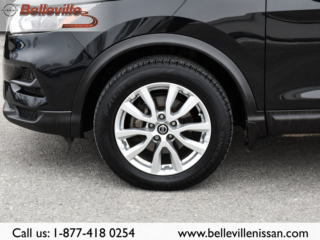 2020 Nissan Qashqai in Belleville, Ontario - 4 - w1024h768px