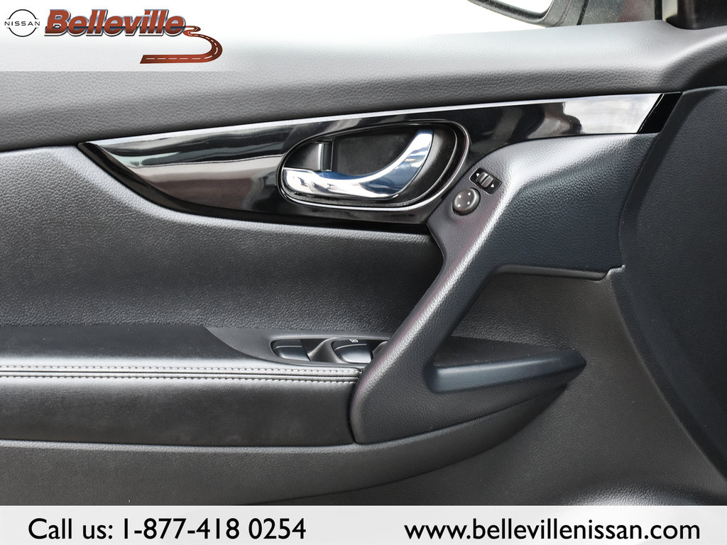 2021 Nissan Qashqai in Belleville, Ontario - 10 - w1024h768px