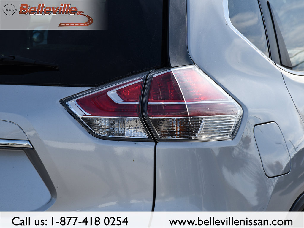 2016 Nissan Rogue in Belleville, Ontario - 9 - w1024h768px