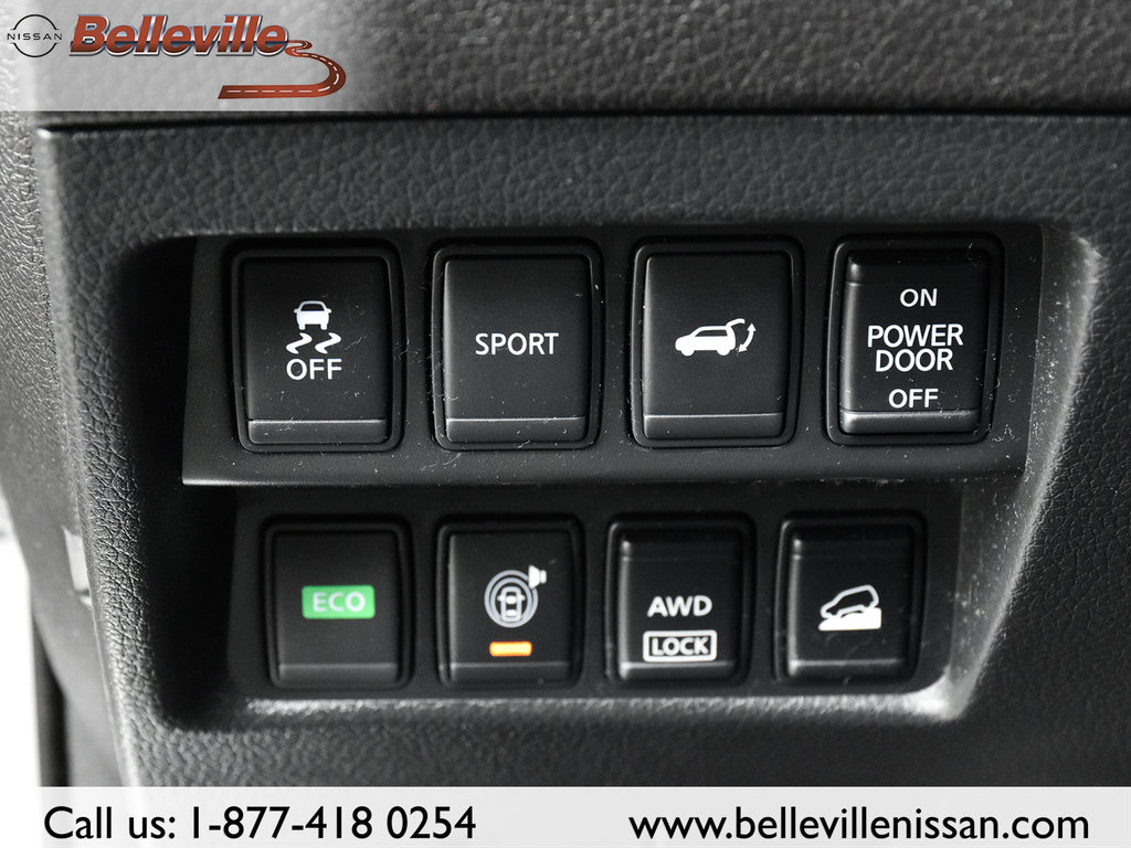 2016 Nissan Rogue in Belleville, Ontario - 15 - w1024h768px