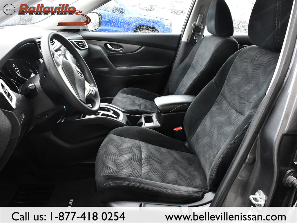 2016 Nissan Rogue in Belleville, Ontario - 12 - w1024h768px