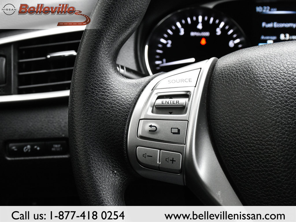 2016 Nissan Rogue in Belleville, Ontario - 23 - w1024h768px