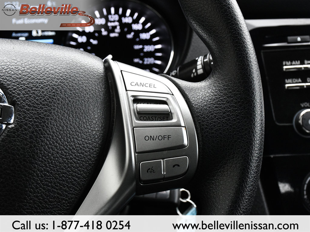 2016 Nissan Rogue in Belleville, Ontario - 24 - w1024h768px