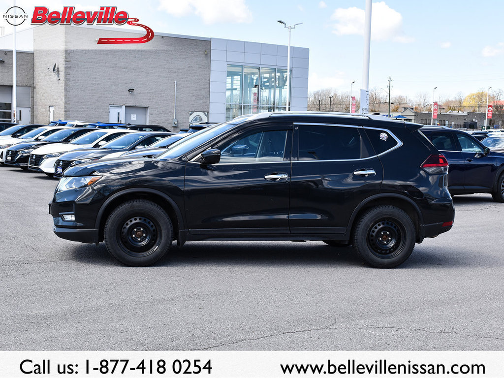 2019 Nissan Rogue in Belleville, Ontario - 3 - w1024h768px