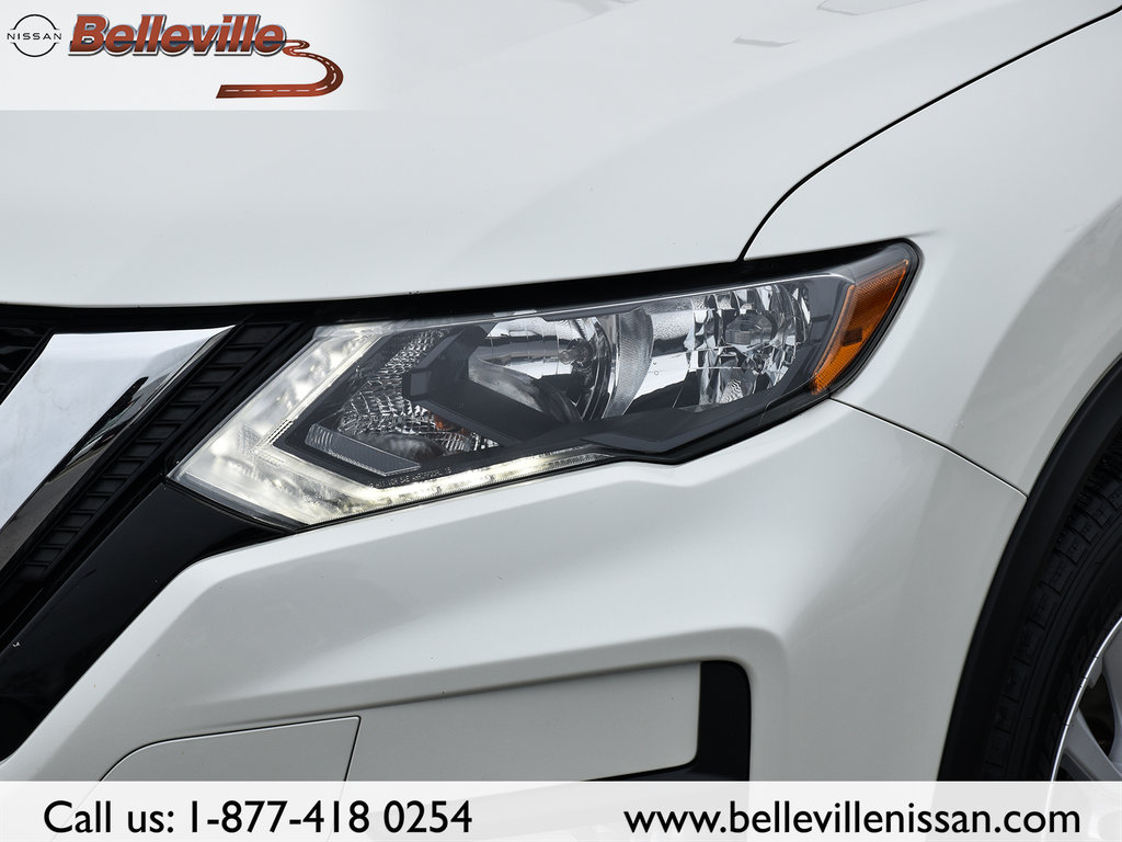 2020 Nissan Rogue in Belleville, Ontario - 3 - w1024h768px
