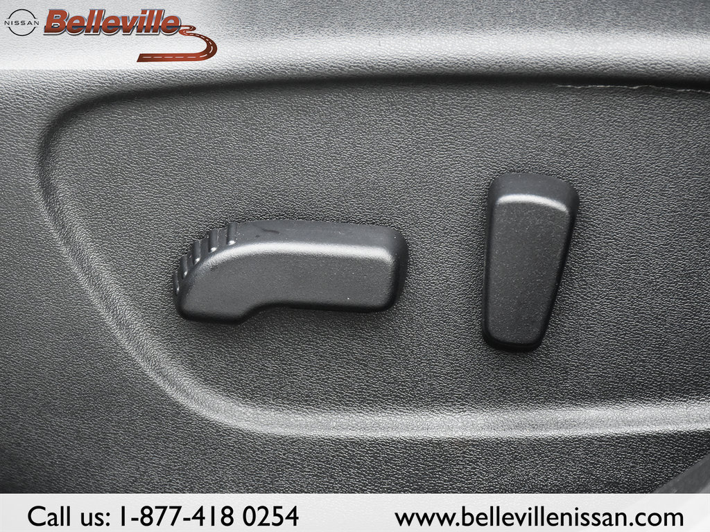 2020 Nissan Rogue in Belleville, Ontario - 14 - w1024h768px