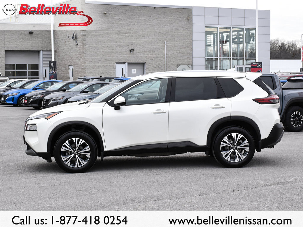 2021 Nissan Rogue in Pickering, Ontario - 3 - w1024h768px