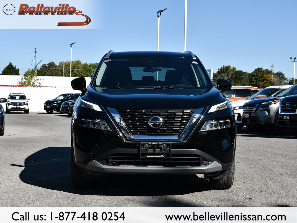 2021 Nissan Rogue in Belleville, Ontario - 3 - w1024h768px