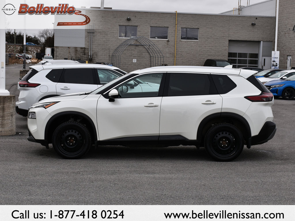 2021 Nissan Rogue in Pickering, Ontario - 5 - w1024h768px