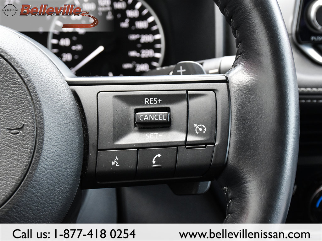 2022 Nissan Rogue in Belleville, Ontario - 25 - w1024h768px