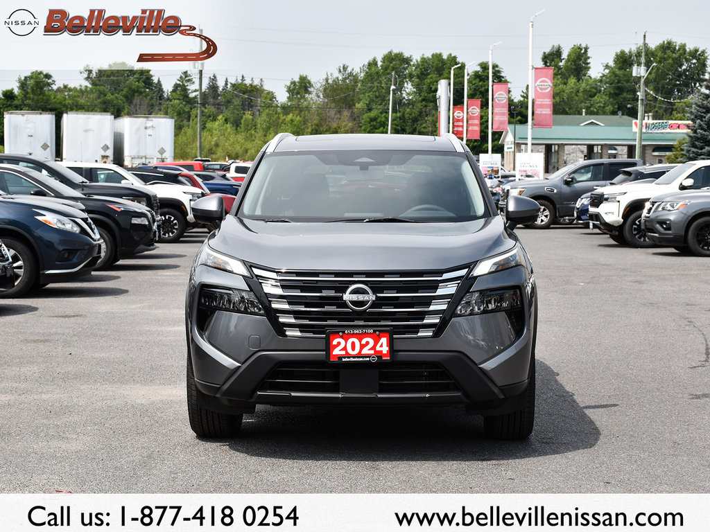 2024 Nissan Rogue in Pickering, Ontario - 3 - w1024h768px