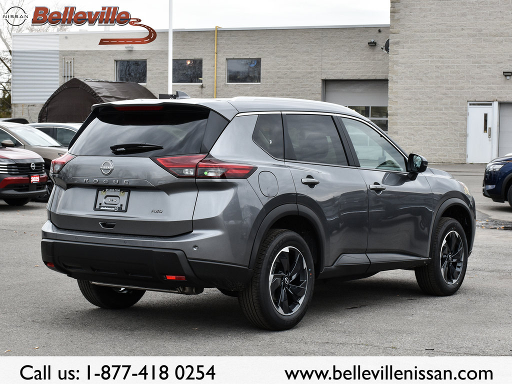 2025 Nissan Rogue in Pickering, Ontario - 8 - w1024h768px