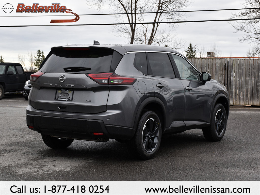 2025 Nissan Rogue in Pickering, Ontario - 8 - w1024h768px