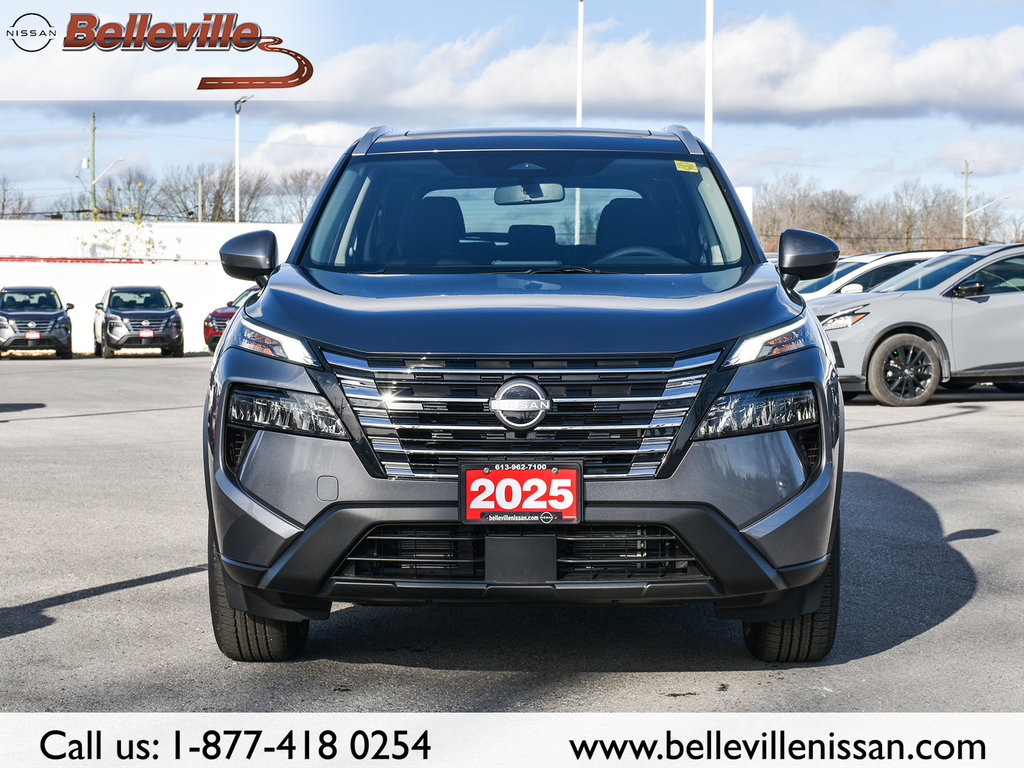 2025 Nissan Rogue in Pickering, Ontario - 2 - w1024h768px