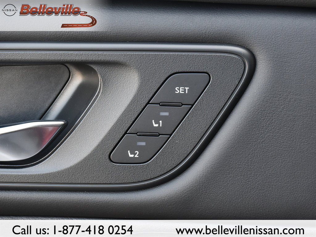 2025 Nissan Rogue in Pickering, Ontario - 15 - w1024h768px