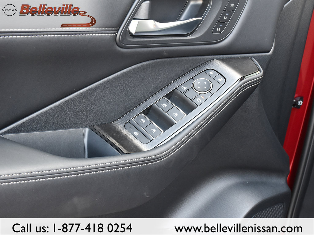 2025 Nissan Rogue in Pickering, Ontario - 10 - w1024h768px