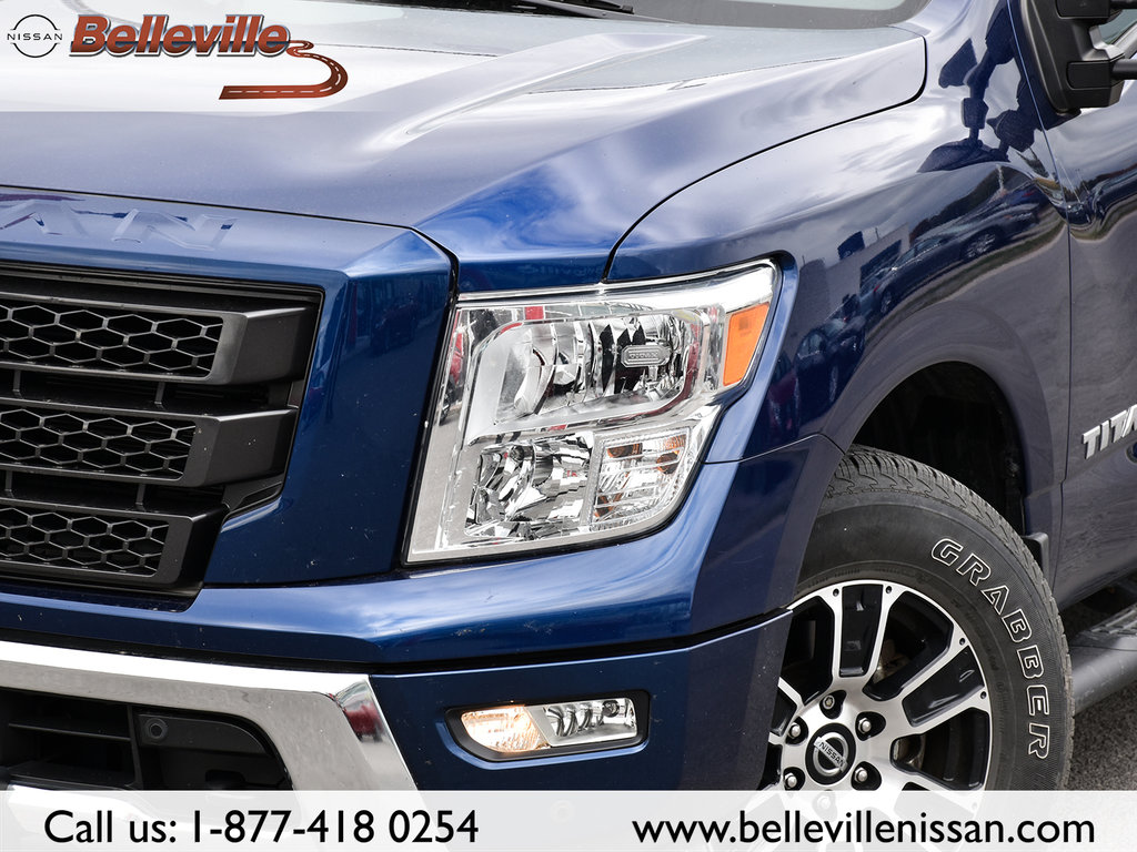 2021 Nissan Titan in Belleville, Ontario - 2 - w1024h768px