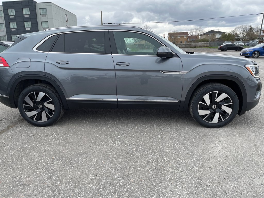 2024 Volkswagen ATLAS CROSS SPORT in Pickering, Ontario - 4 - w1024h768px