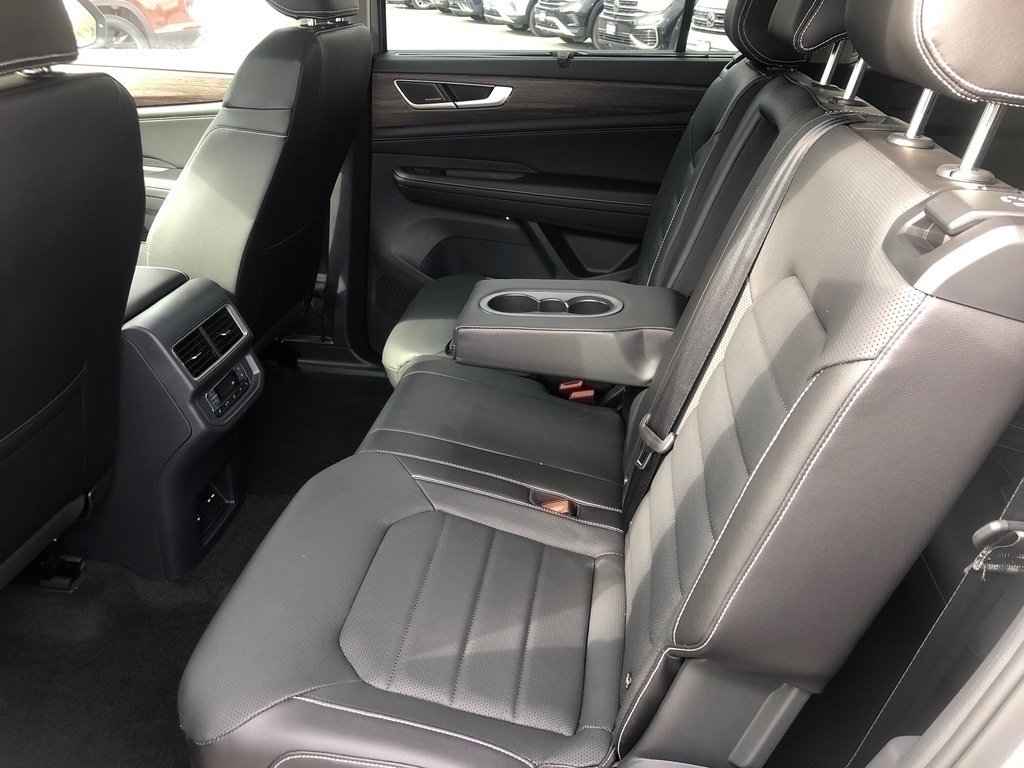 2024 Volkswagen Atlas in Pickering, Ontario - 7 - w1024h768px