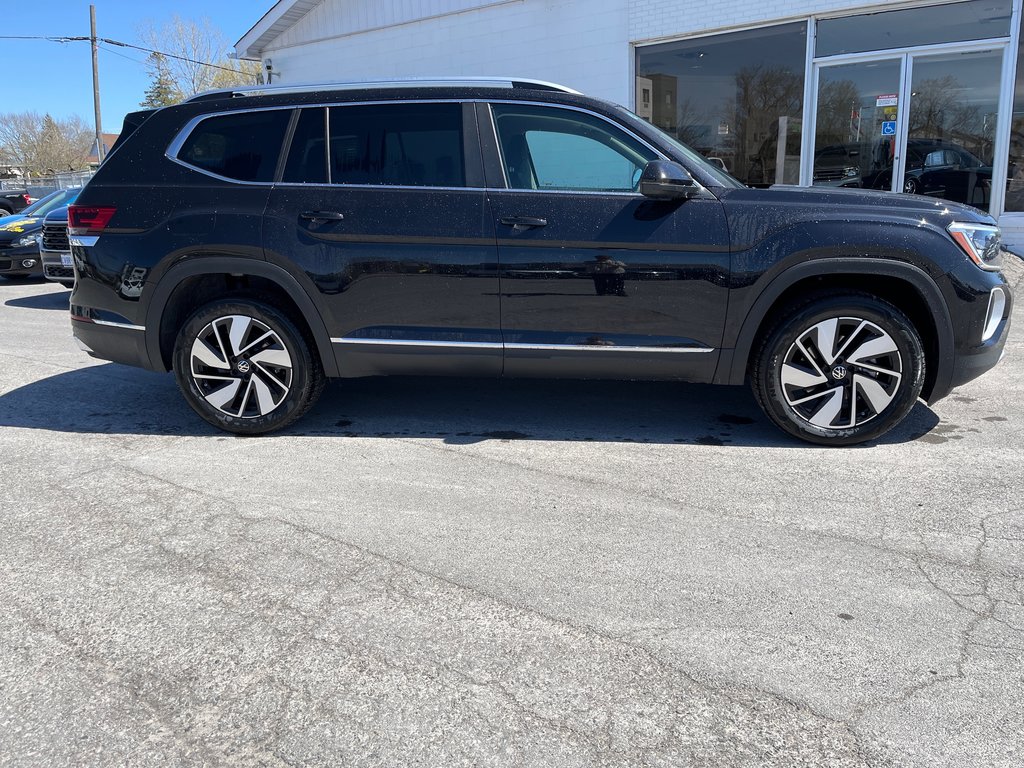 2024 Volkswagen Atlas in Pickering, Ontario - 4 - w1024h768px