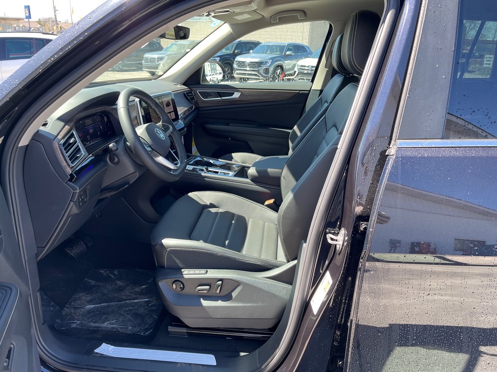 2024 Volkswagen Atlas in Pickering, Ontario - 14 - w1024h768px