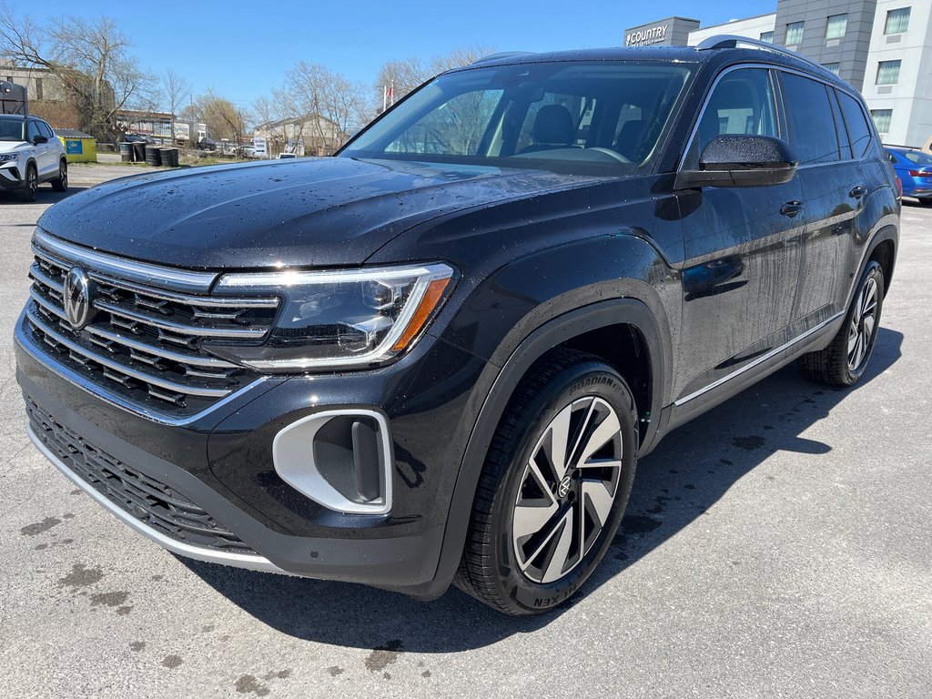 2024 Volkswagen Atlas in Pickering, Ontario - 1 - w1024h768px