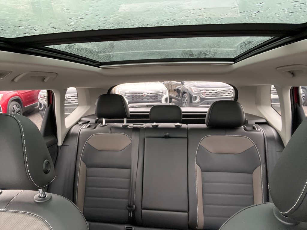 2023 Volkswagen Taos in Pickering, Ontario - 18 - w1024h768px