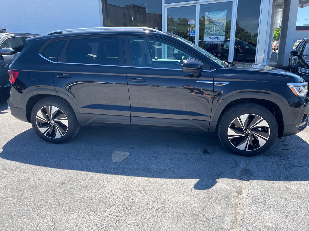 2024 Volkswagen Taos in Pickering, Ontario - 4 - w1024h768px