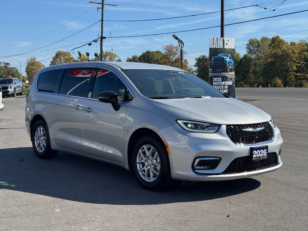 Chrysler Pacifica SELECT 2026-3