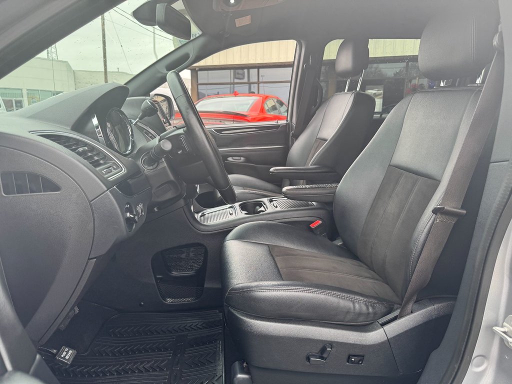 2020 Dodge Grand Caravan Premium Plus-7