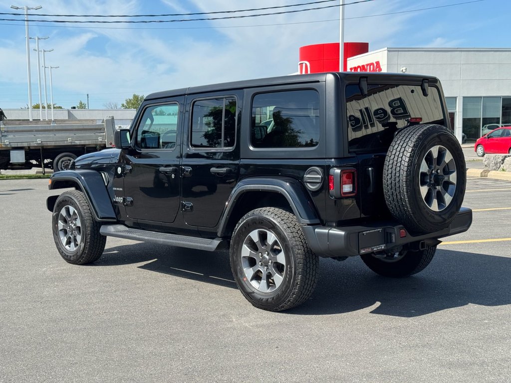 Jeep Wrangler Sahara 2023-1