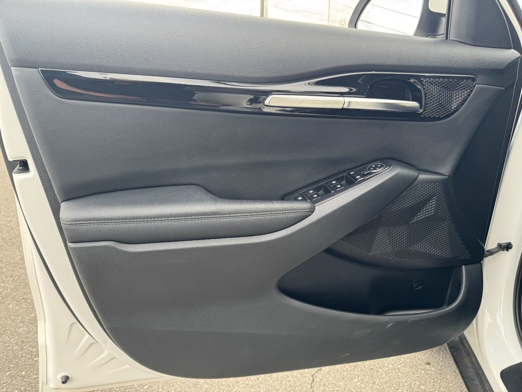 2023 Kia Seltos EX-6