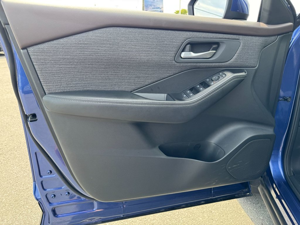 2021 Nissan Rogue SV-6