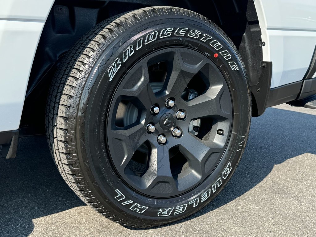 2025 Ram 1500 SPORT-5