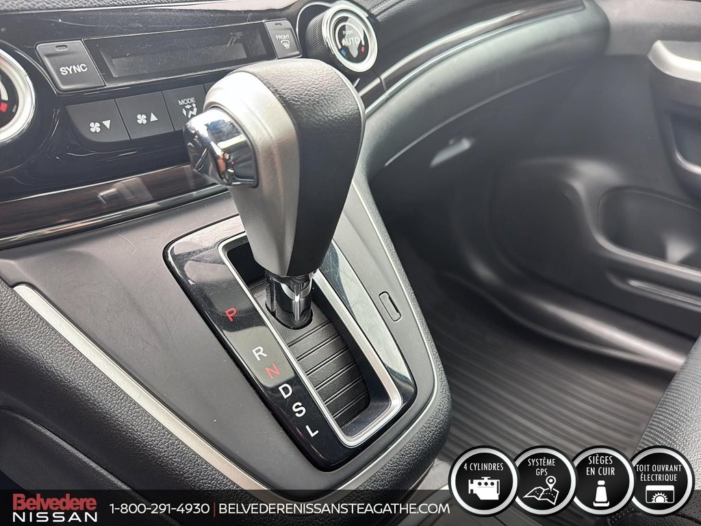Honda CR-V Touring cuir toit navigation 2016 à Ste-Agathe des Monts, Québec - 13 - w1024h768px