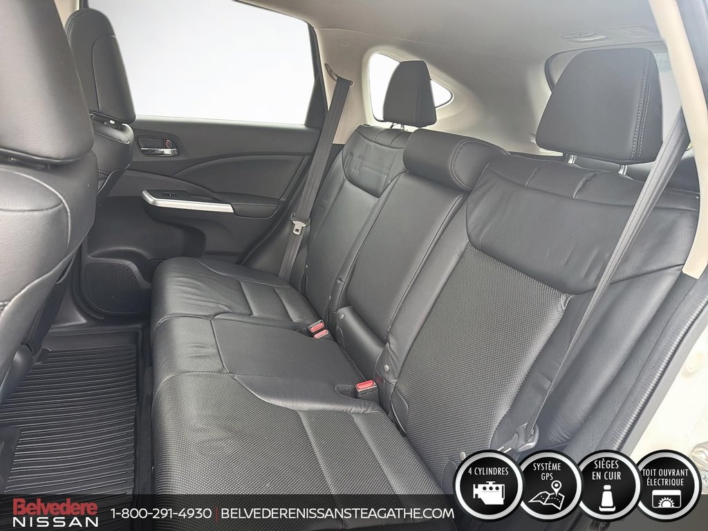 Honda CR-V Touring cuir toit navigation 2016 à Ste-Agathe des Monts, Québec - 9 - w1024h768px