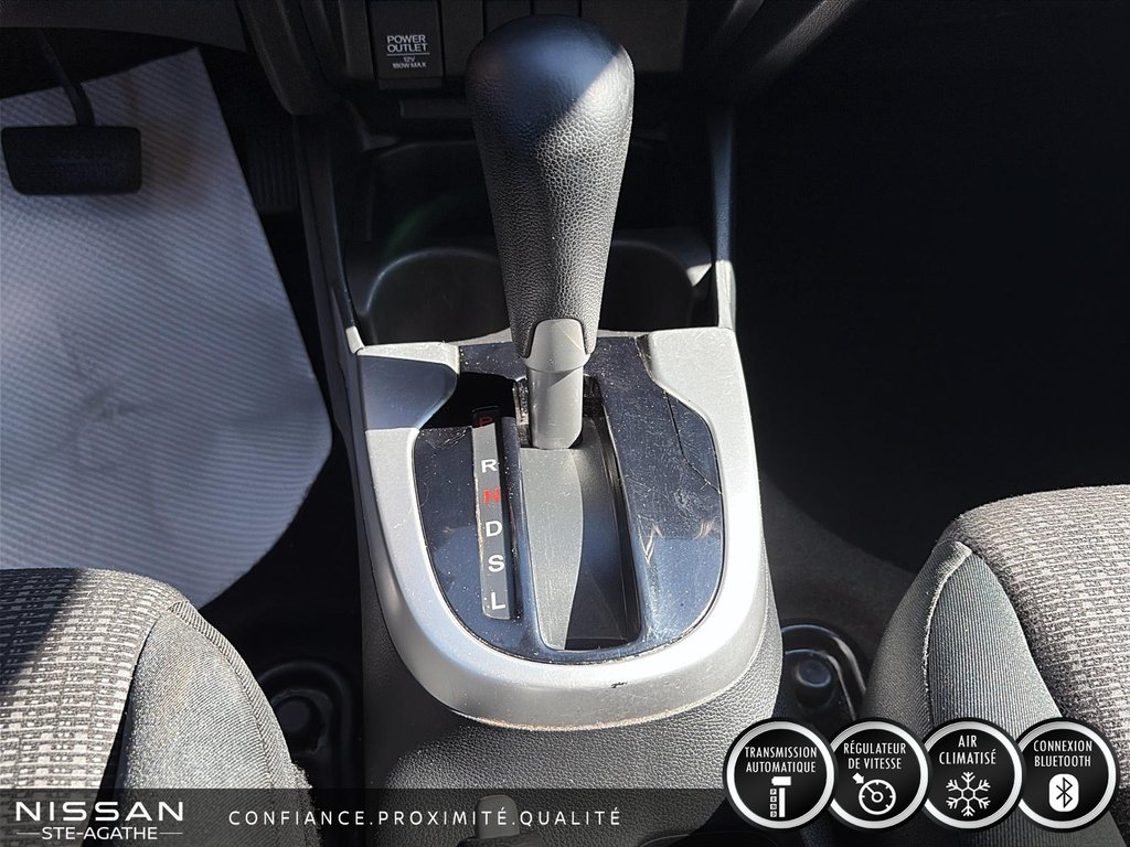 2016 Honda Fit LX in Ste-Agathe des Monts, Quebec - 13 - w1024h768px
