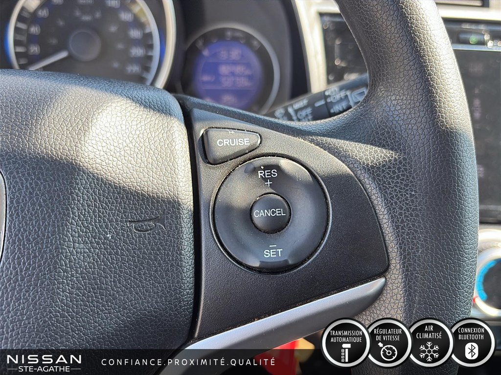 2016 Honda Fit LX in Ste-Agathe des Monts, Quebec - 17 - w1024h768px